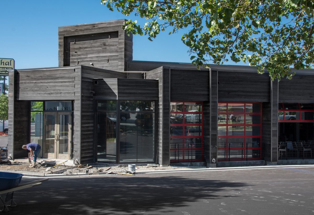 Petit & Keet Bar and Grill Set to Open May 18th Rock City Eats